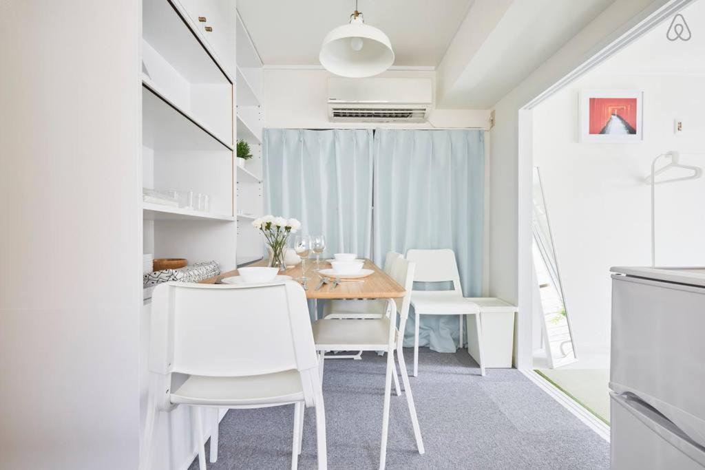Tora Hotel Tokyo-Kitaueno 寅ホテル北上野 Exteriör bild